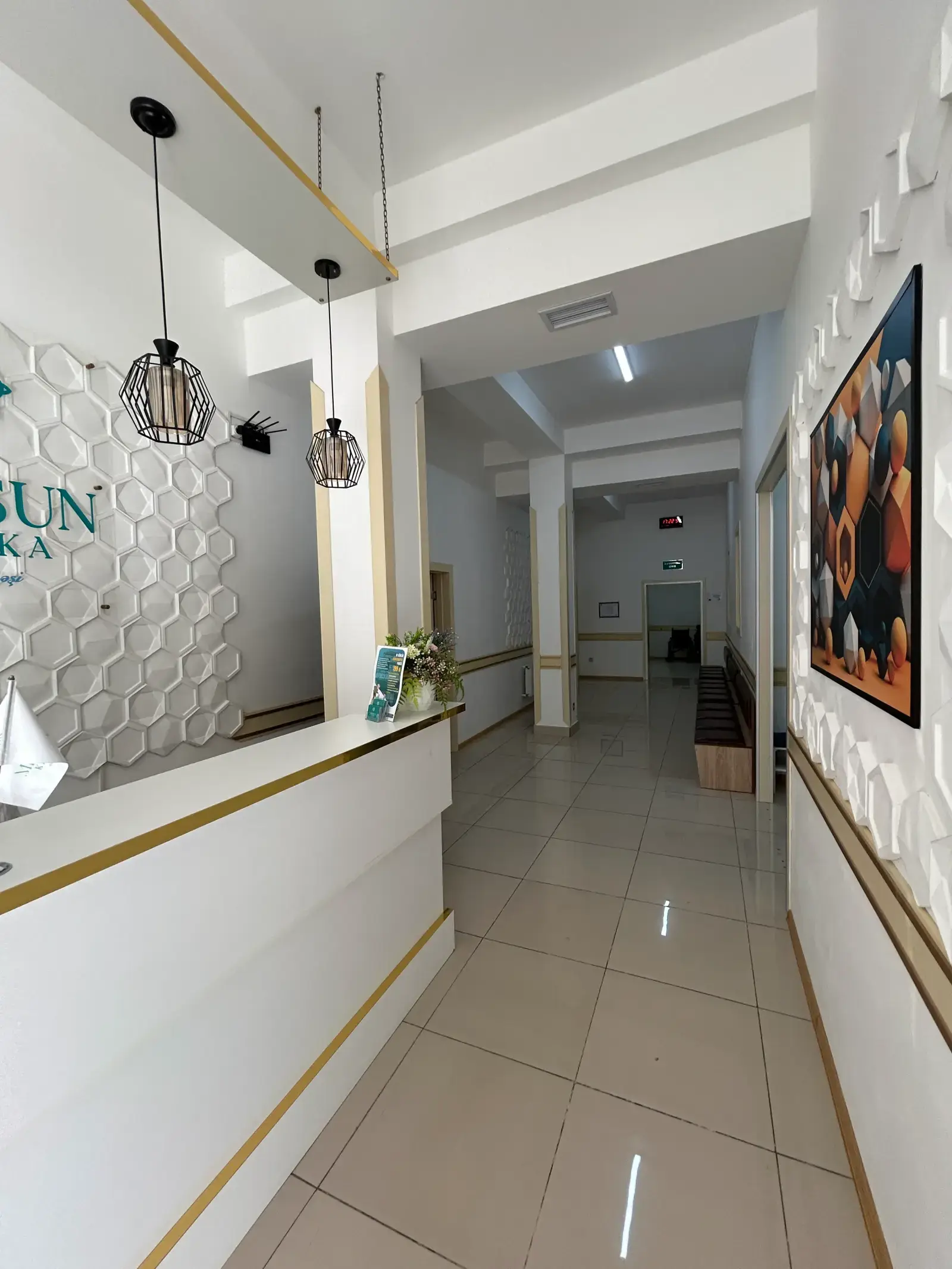 Medsun Klinikanın qəbul sahəsi